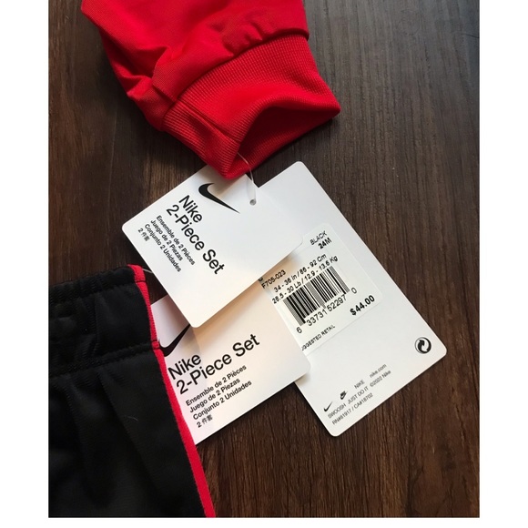 SALE NIKE BABY JOGGING SUIT SIZE 24 MONTHS - Picture 4 of 5